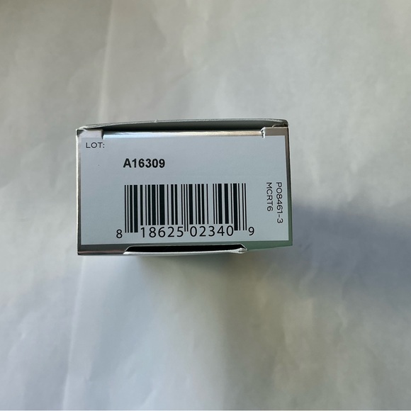 MEDIK8 Crystal Retinal 6 Unopened - Picture 4 of 4